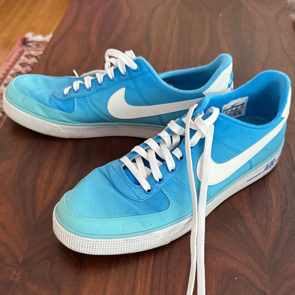 Nike Men's Air Force Low Two-Tone Blue Sneakers